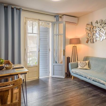 Appartements Et Chambres En Coeur De Ville Saint-Denis - Entree Autonome - Check In 14H30- Exterior photo